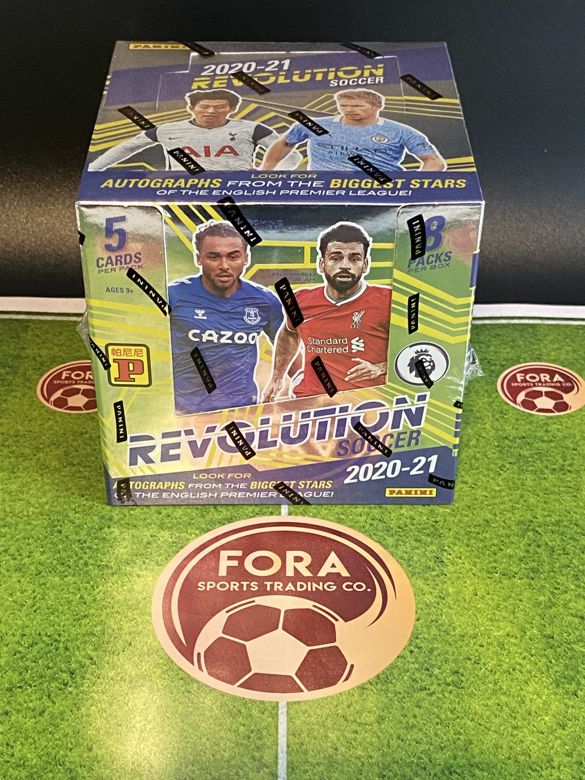 PANINI REVOLUTION SOCCER 2020/21 BOX